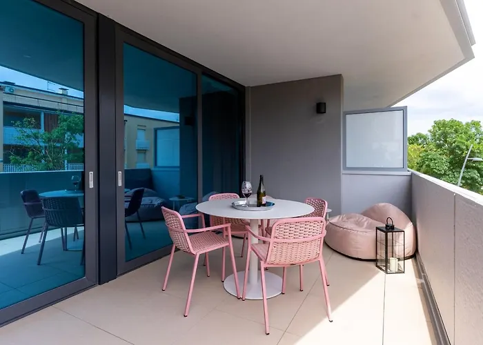 Zefiro Com Design, Large Terrace, Bike, Near And Thermal * Grado